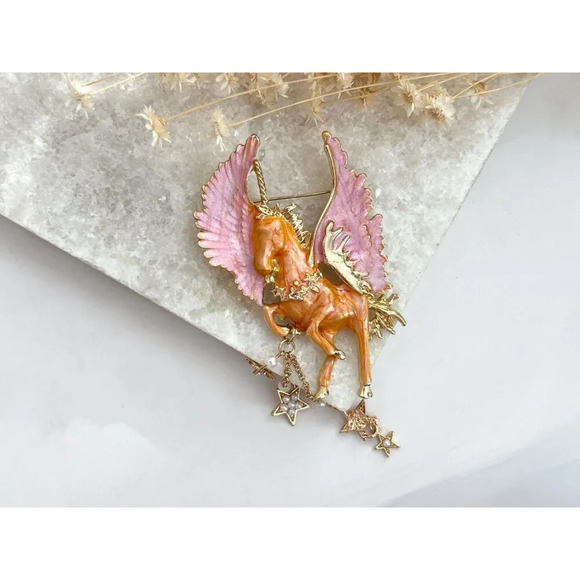 Gold Toned, Pink & Orange Enamel Vintage Faux Pearl Dangle Pegasus Horse Brooch - Picture 4 of 8